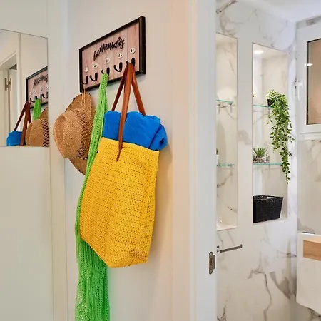 アパート Roca Chica トレモリノス