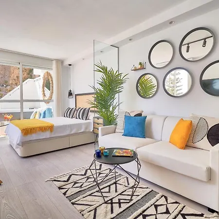 Roca Chica Torremolinos